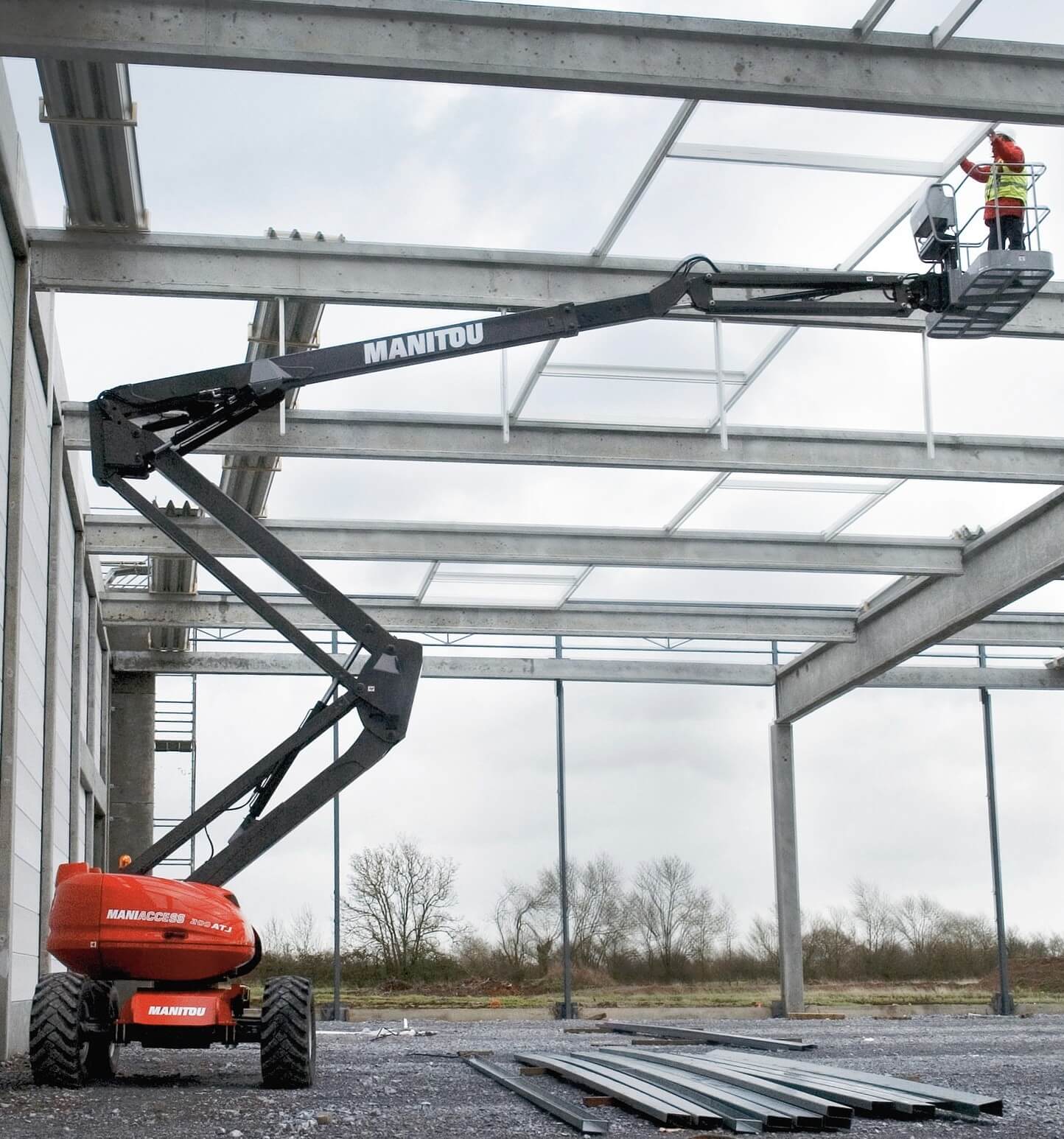Manitou Man Lift